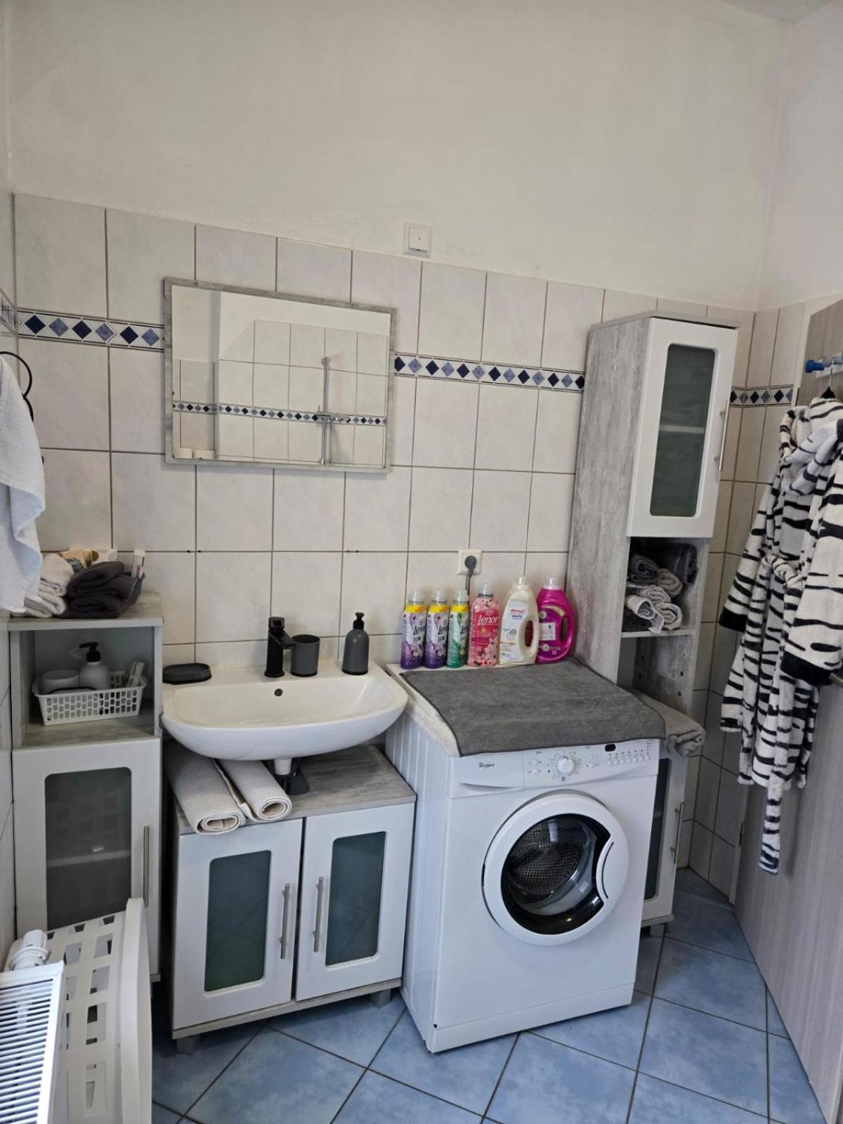 Ferienwohnung Am Bahnhof Bernburg Eksteriør billede